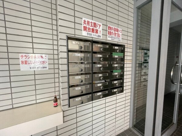 麻生駅 徒歩1分 3階の物件外観写真